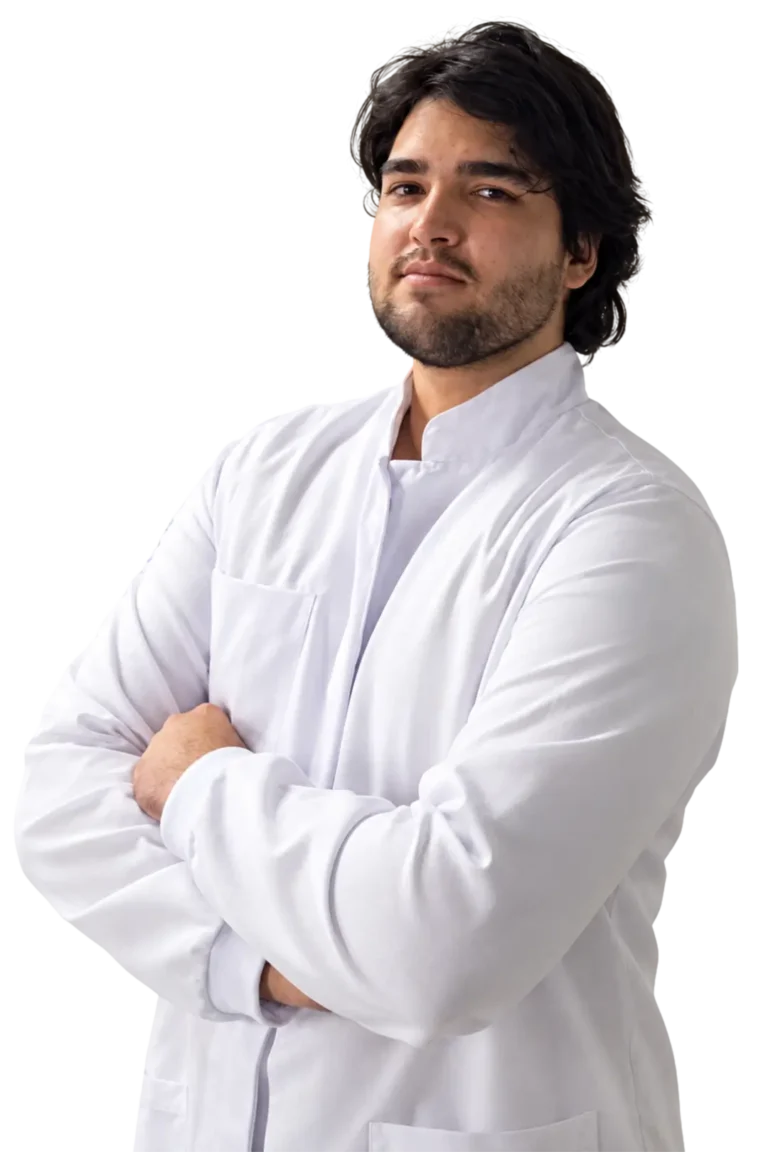 Foto de Rafael Fernandes, aluno aprovado do Curso Loghus Macaé